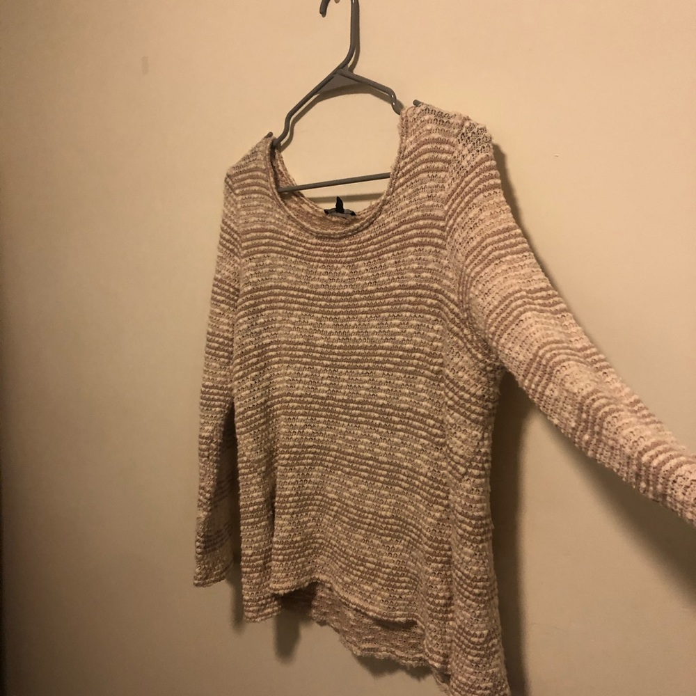 Cream long sleeve - Picture 3 of 3